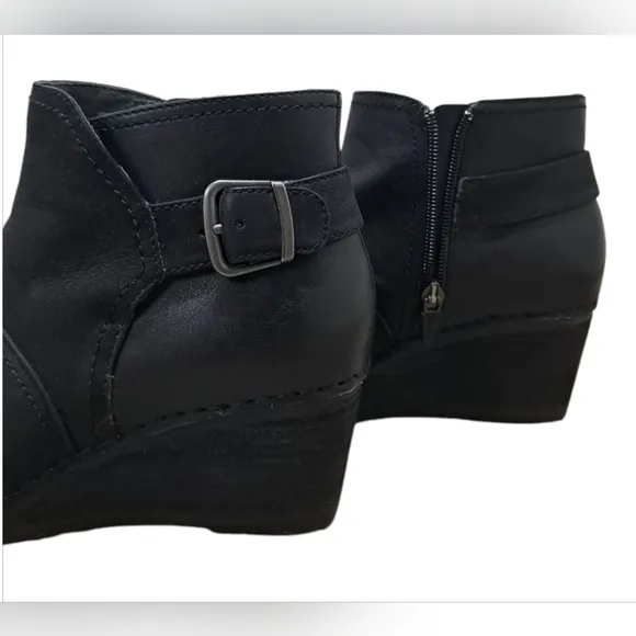 Dansko Shirley Wedge Heel Ankle Boots Size 39