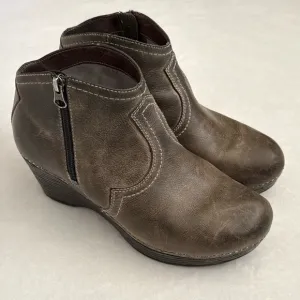 Dansko | Veronica Distressed Leather Western Clog Wedge Bootie Boots (39)