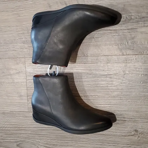 Dansko Wedge Leather Waterpoof Zipper Ankle Boots Size 6.5 EUR 37