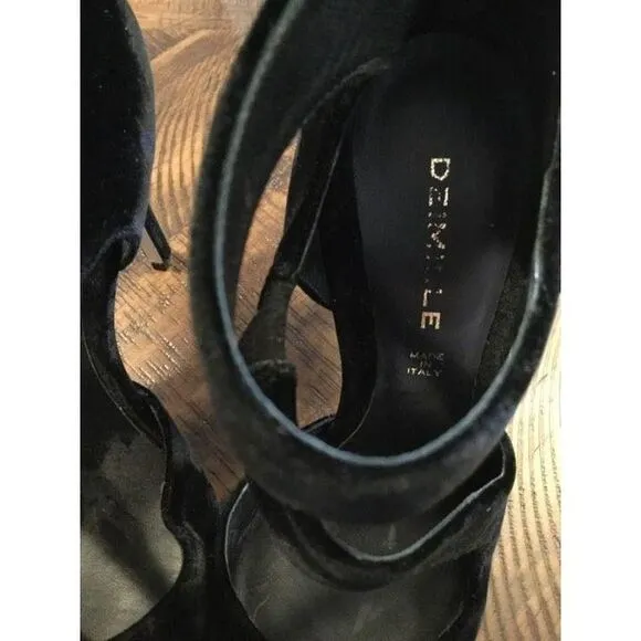 Deimille Velvet Italian heels 6.5 (37)