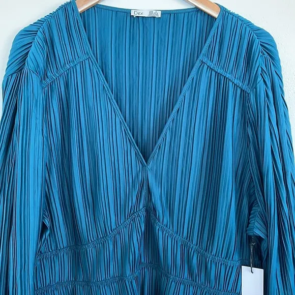 Dex Plus Torey Allover Pleated V-Neck Long Sleeve Knee Length Teal Dress 14 -‎ X