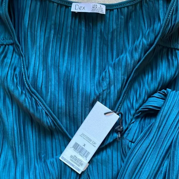 Dex Plus Torey Allover Pleated V-Neck Long Sleeve Knee Length Teal Dress 14 -‎ X