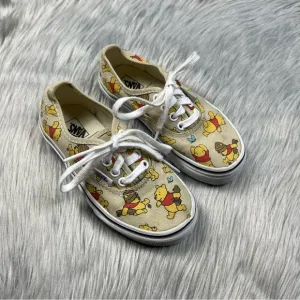 Disney Winnie the Pooh vans little kids size 12