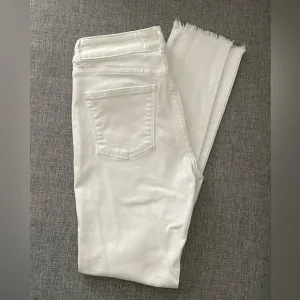 DL1961 Farrow Skinny High Rise Jean