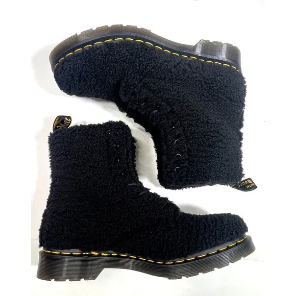 Doc Dr. Martens Women's Faux Fur Shearling Boots Black Size 10 Pascal New WO Box