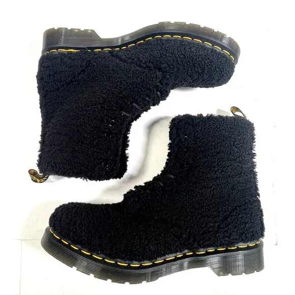 Doc Dr. Martens Women's Faux Fur Shearling Boots Black Size 10 Pascal New WO Box