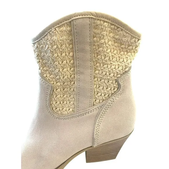 Dolce Vita Ivory Crochet Suede Size 7 Cowboy Boots NEW