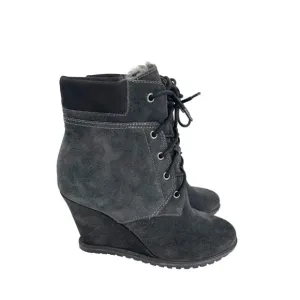 Dolce Vita Women's Wedge Boots Gray Gibbs Faux Fur Size 7.5 Lace up