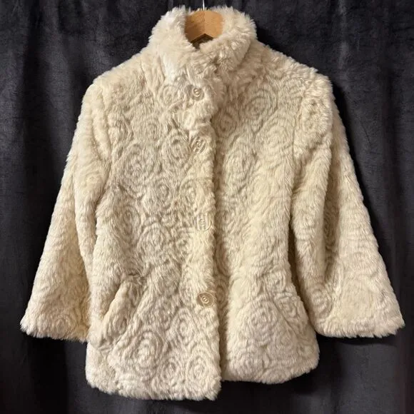 Dollhouse Cream Faux Fur Jacket | M | Y2K Mod Chevron Lined Short Coat