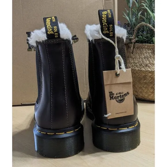 Dr. Martens 2976 Women's Leonore Faux Fur Lined Leather Chelsea Boots UK 6 NWT