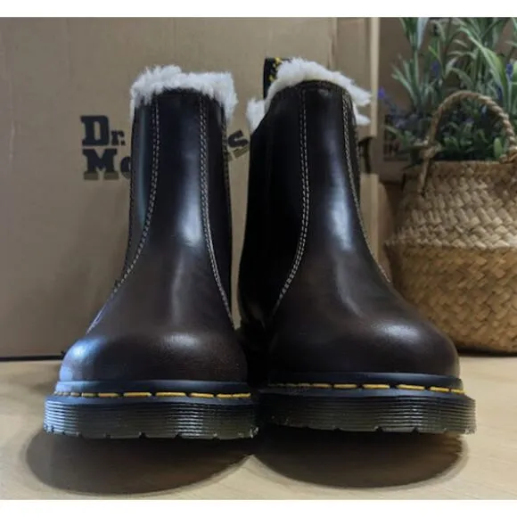 Dr. Martens 2976 Women's Leonore Faux Fur Lined Leather Chelsea Boots UK 6 NWT