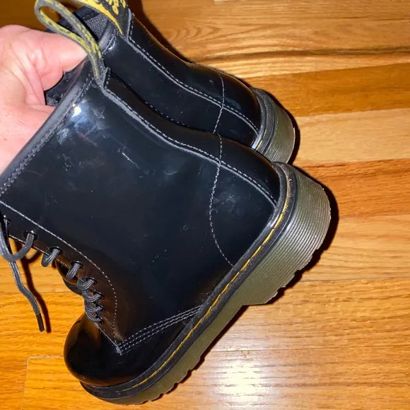 Dr. Martens Black Patent Leather Boots. Kids Size 3. Lace Up Youth Boots.