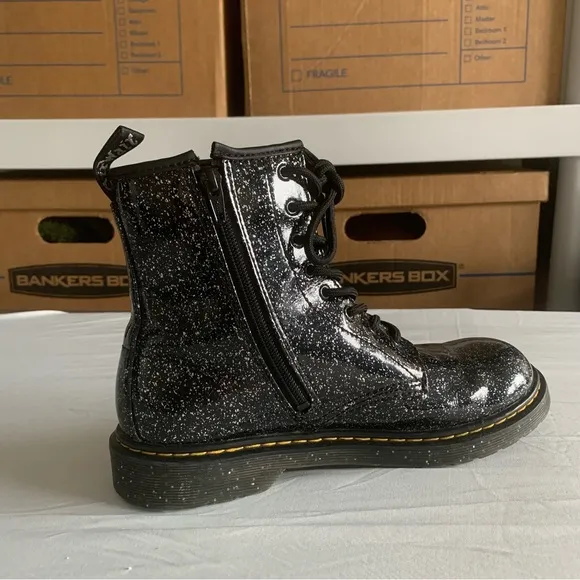 Dr. Martens Boots Cosmic Glitter Girls 6 Black 1460 Y Grunge Punk Y2K 90s