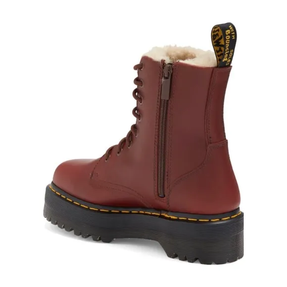 Dr Martens Jadon Abruzzo faux fur lined boots