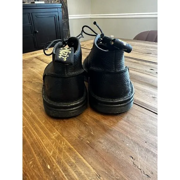 Dr Martens Sussex Leather Boot Mens 7 Black Pebbled Lace Up Chukka Casual