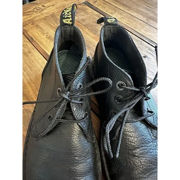 Dr Martens Sussex Leather Boot Mens 7 Black Pebbled Lace Up Chukka Casual
