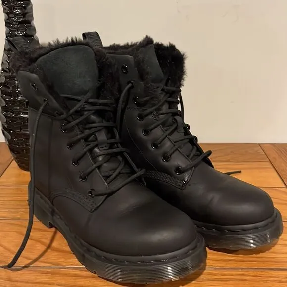 Dr Martens Women’s 1460 Kolbert black boots size 8.