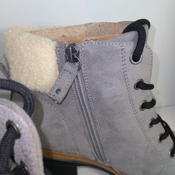 Dr. Scholl's For The Love Of Grey Fur Trimmed Block Heel Lace-Up Boots Size-9.5