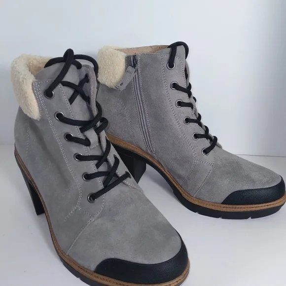 Dr. Scholl's For The Love Of Grey Fur Trimmed Block Heel Lace-Up Boots Size-9.5