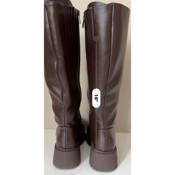 Dream Pairs faux brown smooth leather lug soled boots. Size 8.5.