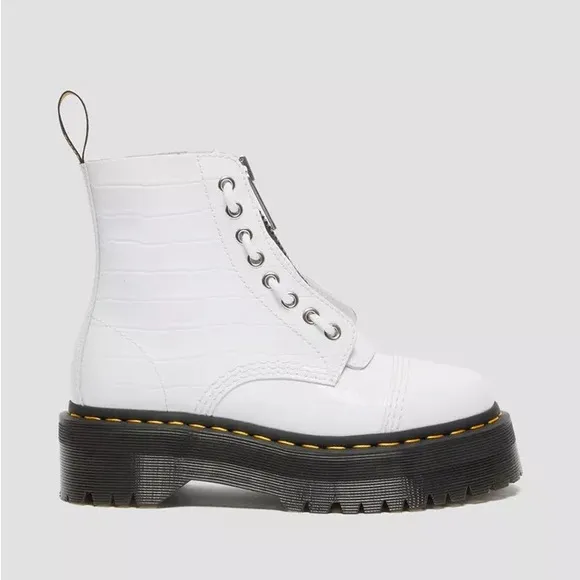❤️❤️DR.Martens SINCLAIR PATENT CROC EMBOSS PLATFORM BOOTS size 7❤️❤️