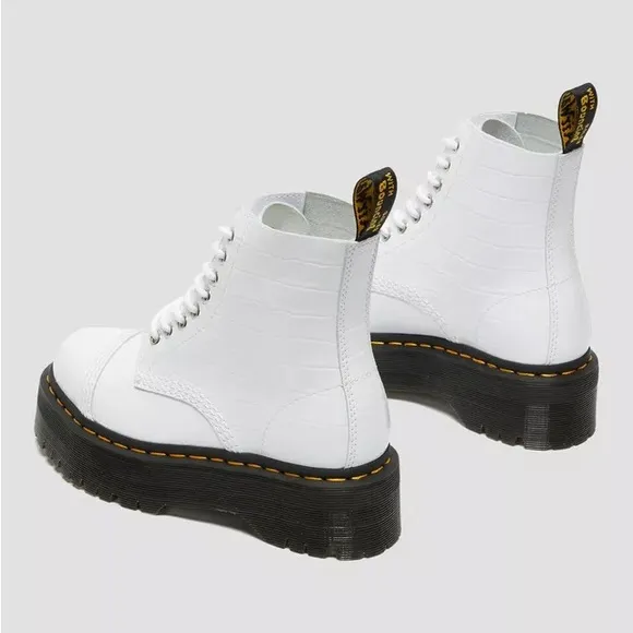 ❤️❤️DR.Martens SINCLAIR PATENT CROC EMBOSS PLATFORM BOOTS size 7❤️❤️