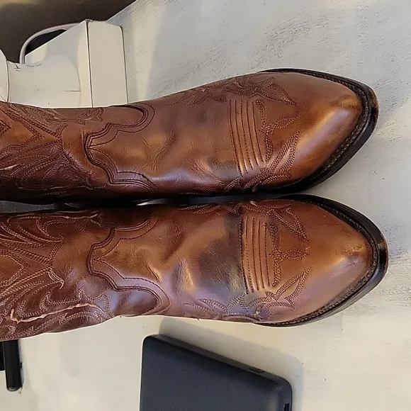 Durango Boots SZ 8M