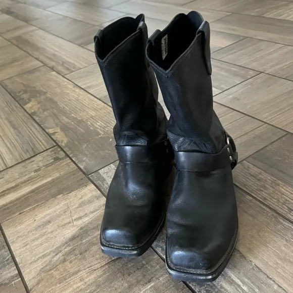 DURANGO MEN'S HARNESS MOTORCYCLE BOOTS size 12 EE wide