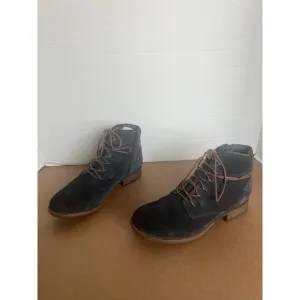 Earth Boone Navy Blue Gray Suede Lace Up and Zip Ankle Bootie Comfort Boots 7.5