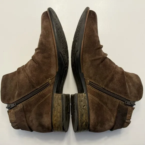 Earth Brown Tan Suede Leather Avani Billings Ankle Boots Booties Warm Taupe 8.5