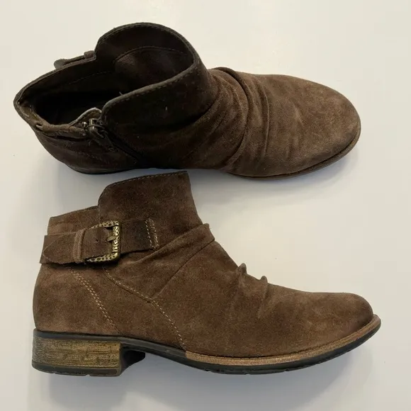 Earth Brown Tan Suede Leather Avani Billings Ankle Boots Booties Warm Taupe 8.5