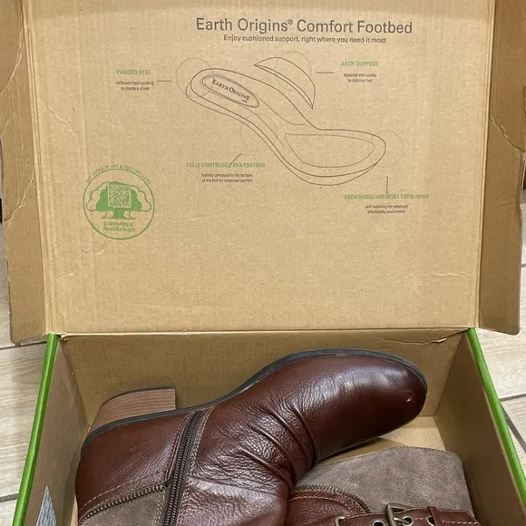 Earth Origins Dolly Leather Pig Suede Brown Heeled Bootie 00s Y2K Boots (size 9)
