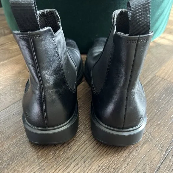 ECCO Helsinki 2 Black Leather Chelsea Ankle Boots Sz 41 US 7/7.5