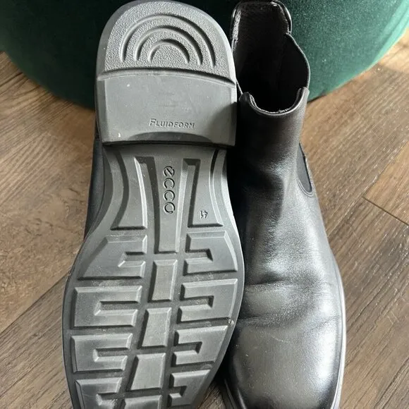 ECCO Helsinki 2 Black Leather Chelsea Ankle Boots Sz 41 US 7/7.5