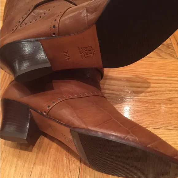 ECCO Vintage Crocodile Embossed Leather Boots size 36.5 - NWOT