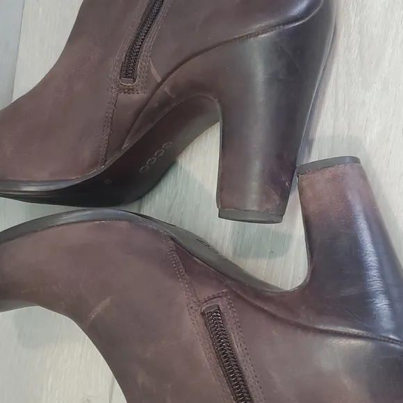 Ecco Womens Ankle Leather Heels shoes  boots shoes sz 40 US 9-9.5