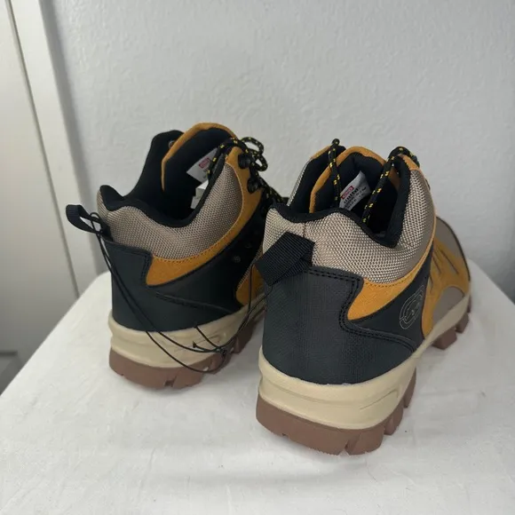 Ecko UNLTD Koda-2 Men’s 10 New with Tags no box Woven Hiking Tan and Black Boots