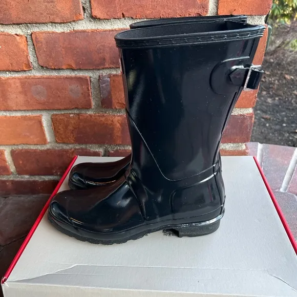 EEUC Short Adjustable Hunter Black Rain Boots, Black Gloss, Size 9