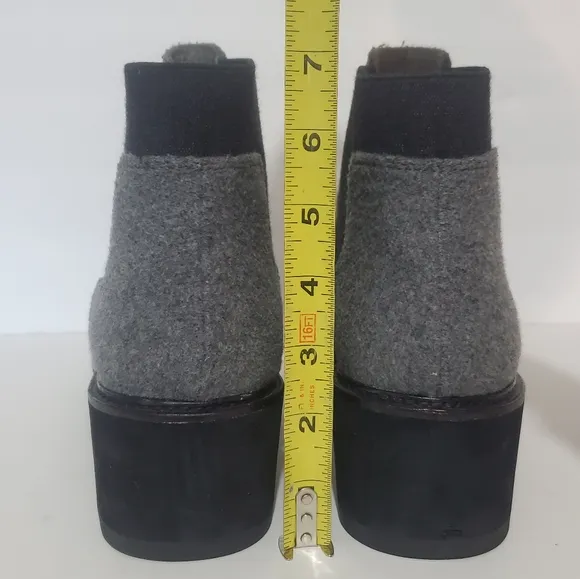 Eileen Fisher Chesea gray fleece wedge heel pull on ankle boot. 11