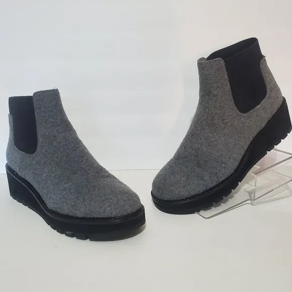 Eileen Fisher Chesea gray fleece wedge heel pull on ankle boot. 11