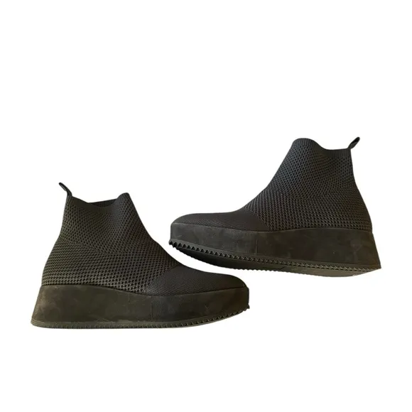 Eileen Fisher Women Platform Mars Graphite Black Boots Size 8 comfy minimalist