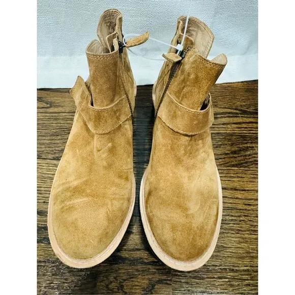 EILEEN FISHER Cargo Ankle Bootie