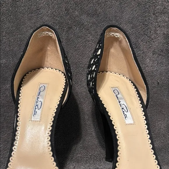Elegant Black and Cream Women's Heels