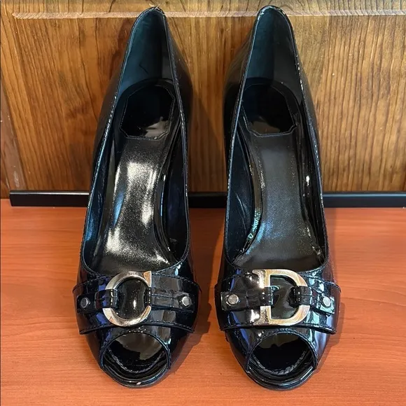 Elegant Dior Black Patent Leather Peep-Toe Heels Size 40