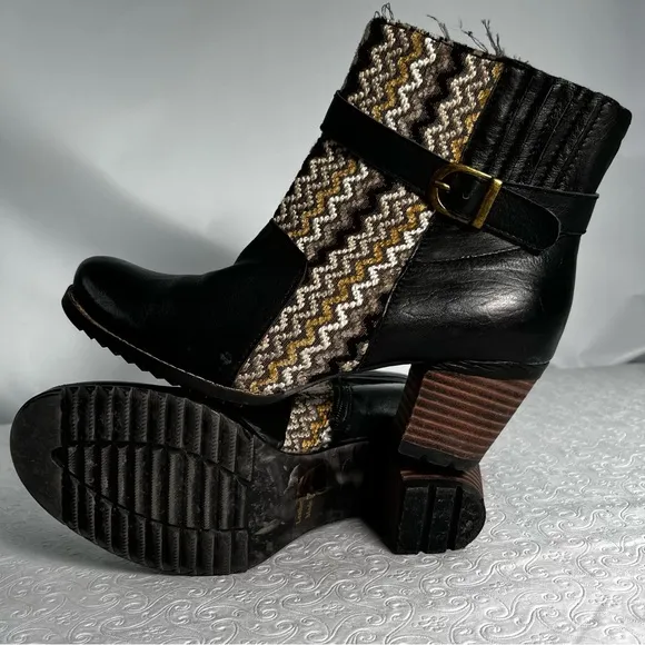 Elite by Corkys Marta Womens 7 Black Leather Print Textile Booties Ankle Boots