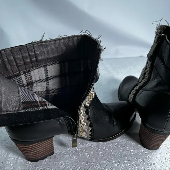 Elite by Corkys Marta Womens 7 Black Leather Print Textile Booties Ankle Boots