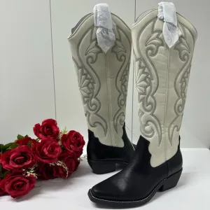 🤠EMBROIDERED WESTERN BOOTS