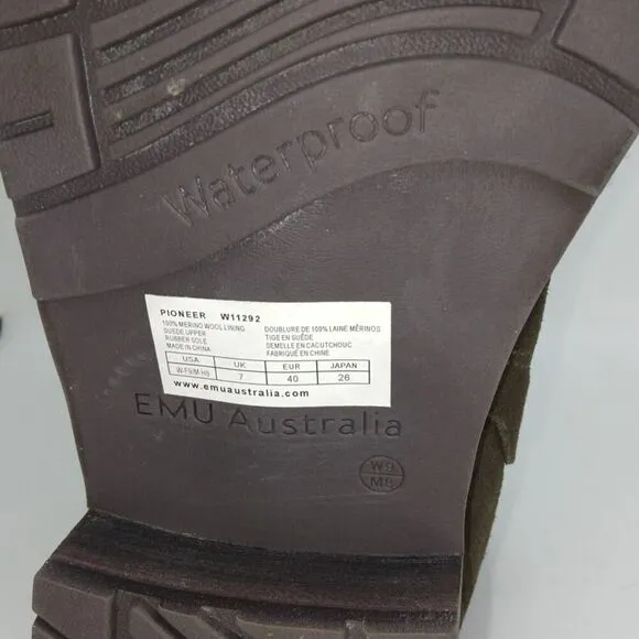 Emu Australia Pioneer Womens Pre-owned Dark Green Suede, Lined Boots - sz. 9M