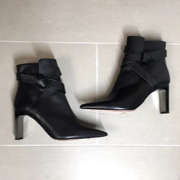 Escada Black 39 Short Leather Boots Designer