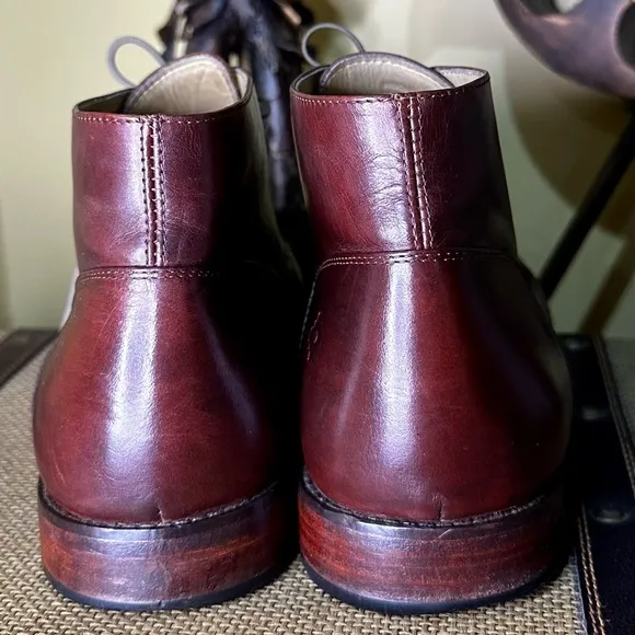 EUC Nisola “Emilio” Chukka Boots Leather Upper Brown/Cordovan Size 11